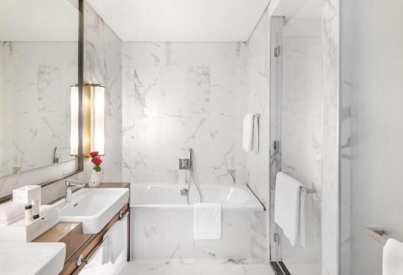 سوئیت اجرایی با چشمانداز دریا, Address Beach Resort Fujairah