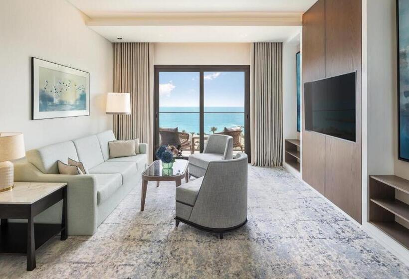 سوئیت اجرایی با چشمانداز دریا, Address Beach Resort Fujairah