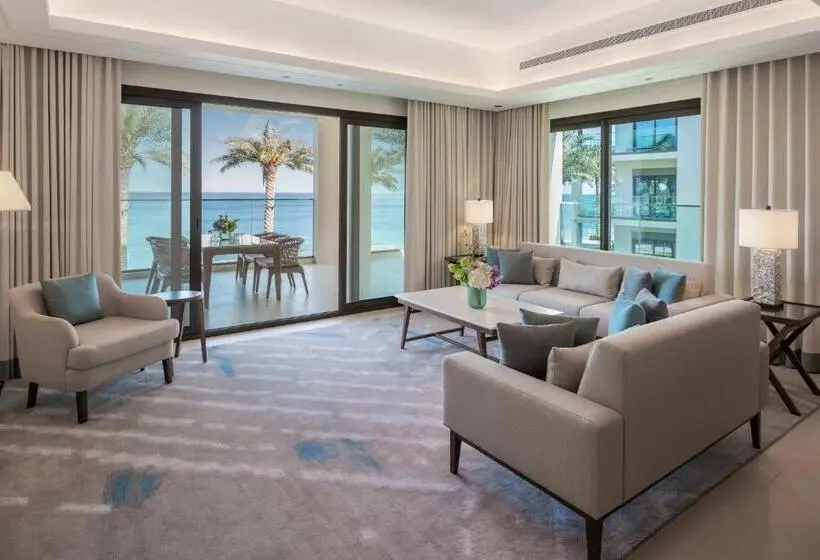 海の見える２ベッドルームアパートメント, Address Beach Resort Fujairah