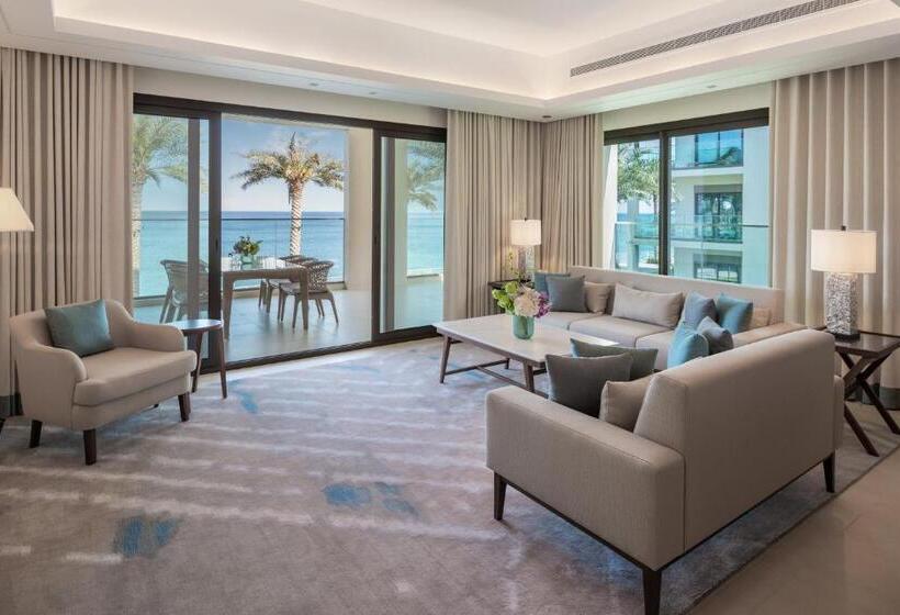 ویلای 3 خوابه, Address Beach Resort Fujairah