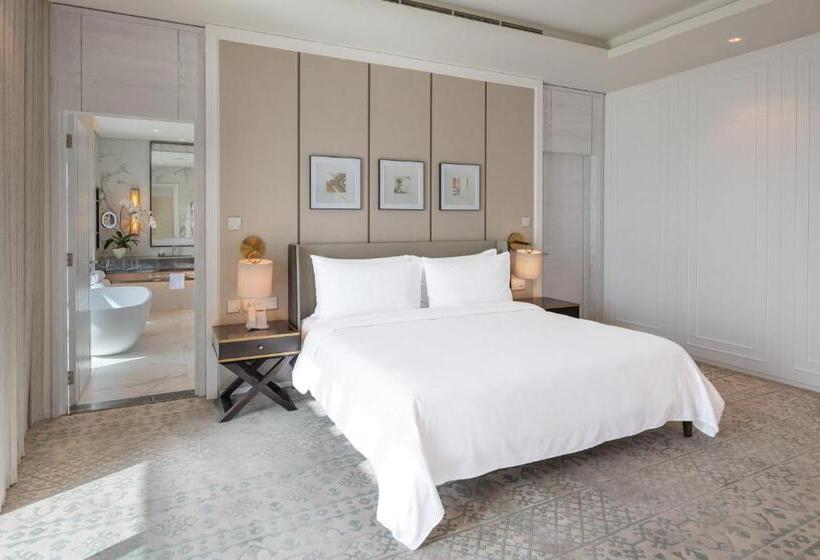 3 Bedroom Suite, Address Beach Resort Fujairah