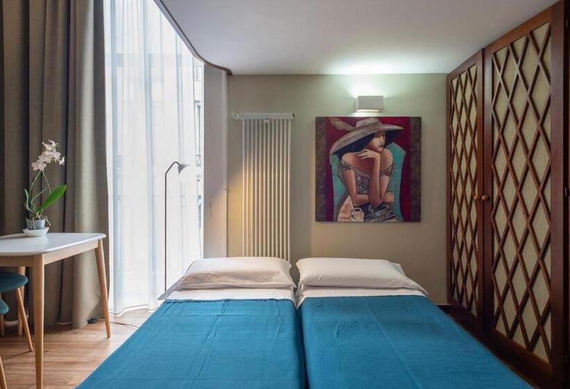 سوییت دوبلکس, B&b Donna Adelina