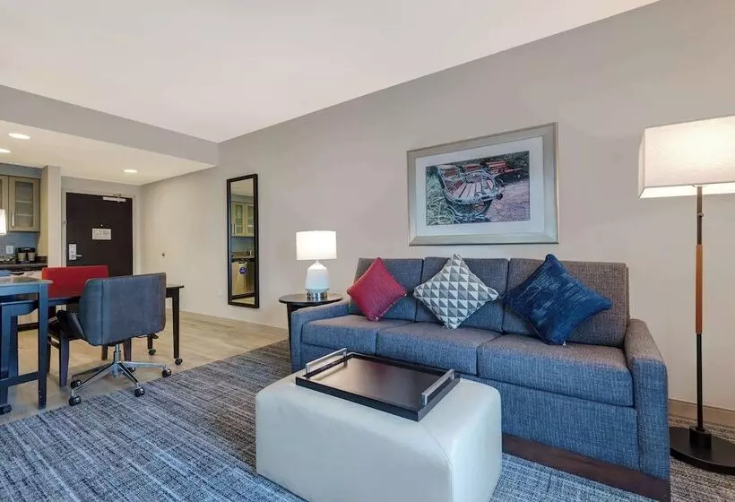 身障者適用スイートルーム, Homewood Suites By Hilton Nashville Vanderbilt, Tn