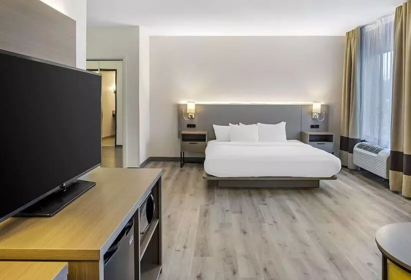Sviitti Liikuntarajoitteisille, Comfort Inn & Suites Sayre