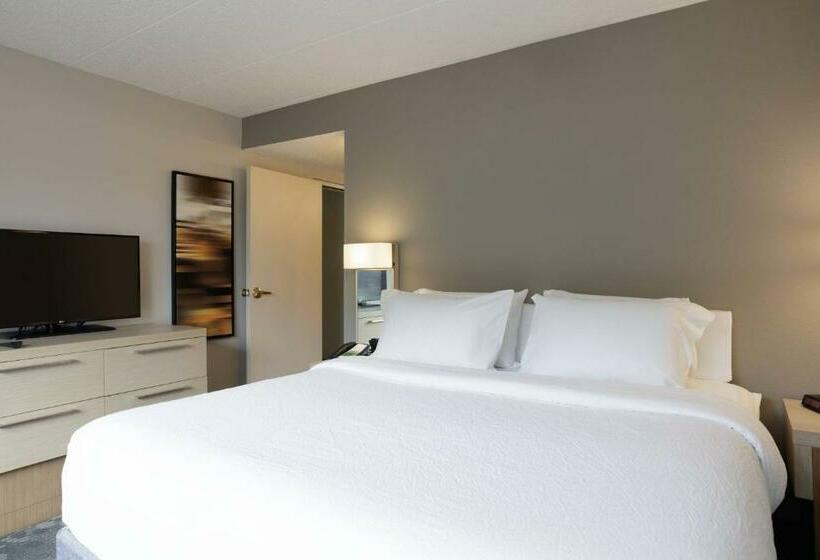 غرفة قياسية سرير كينج, Courtyard Harrisonburg