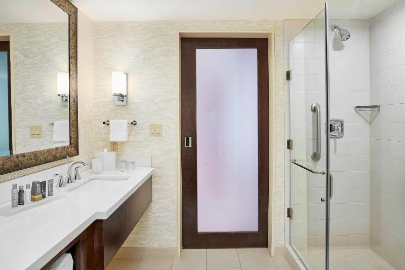 غرفة إدارية سرير ملكى, Denver Marriott Westminster