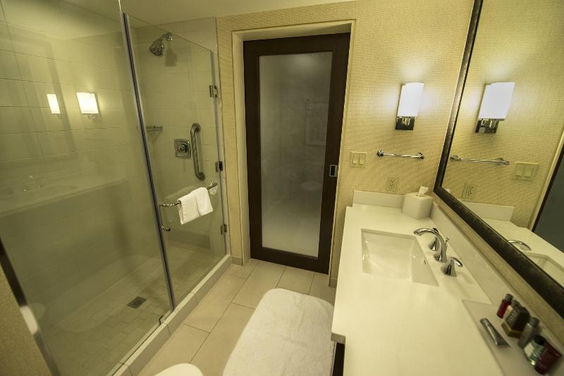 غرفة إدارية سرير ملكى, Denver Marriott Westminster