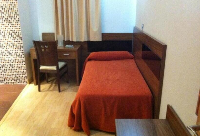 Номер Стандарт Индивидуальный, El Cruce