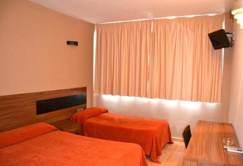 Номер Стандарт, El Cruce