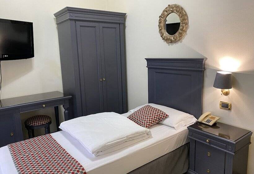 Номер Стандарт Индивидуальный, Estee