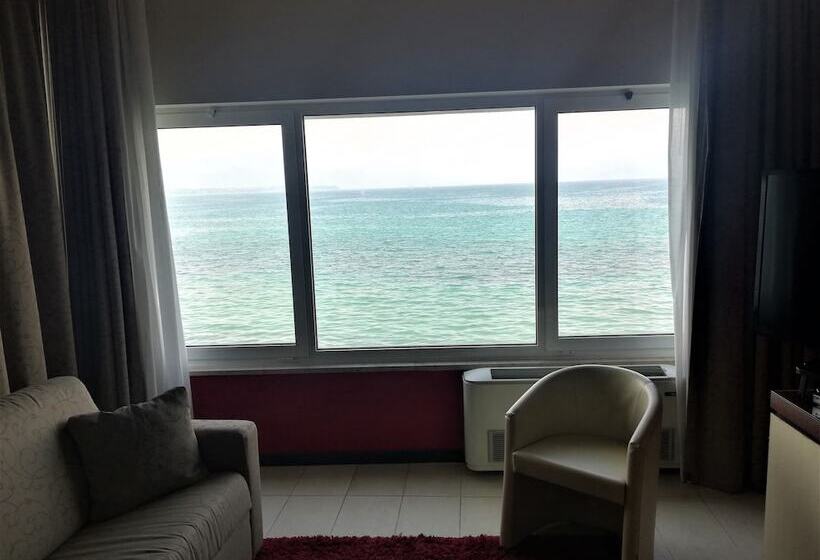 Номер Executive, Estee