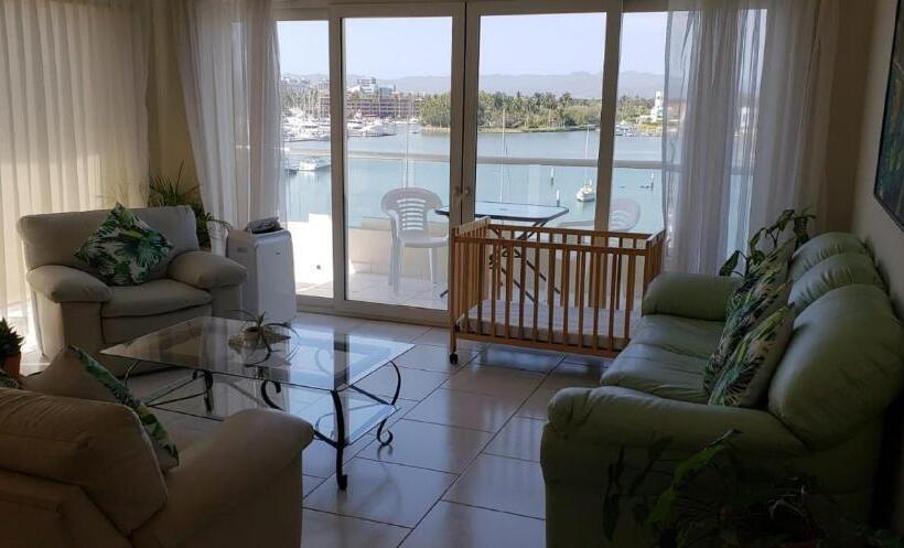جناح غرفتين نوم, Marina Banderas Suites