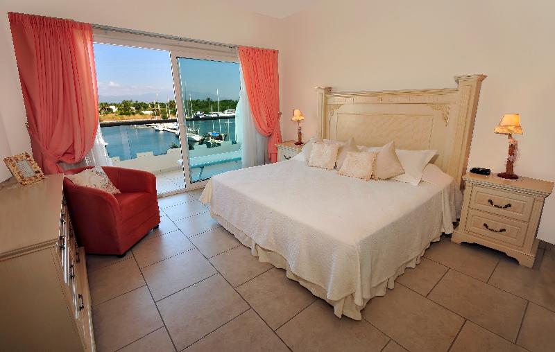 סוויטת 2 חדרי שינה, Marina Banderas Suites