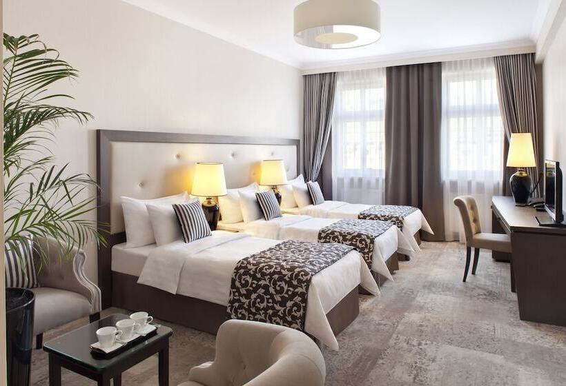 スタンダードトリプルルーム, Metropolitan Boutique