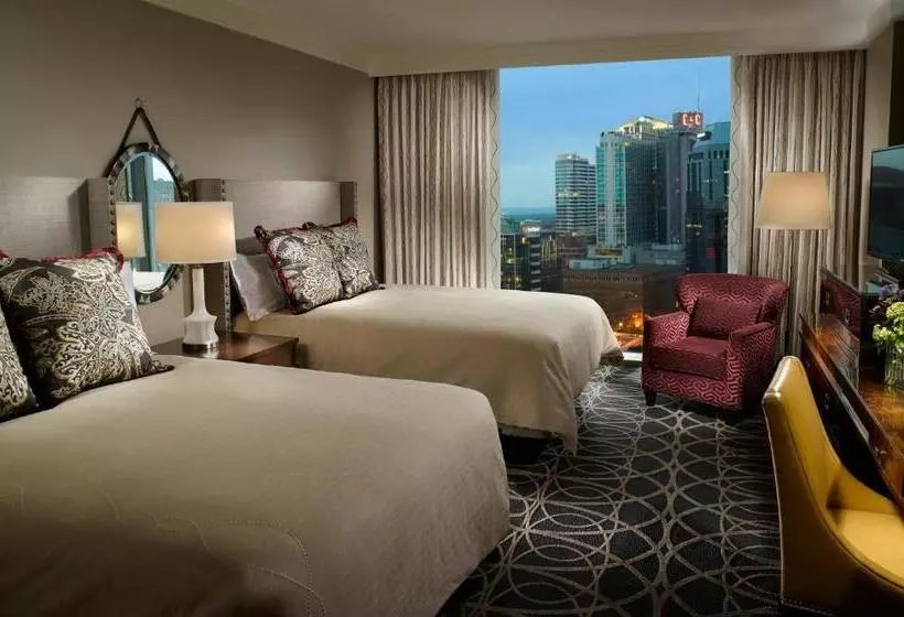 障害者適応デラックスルーム, Omni Nashville
