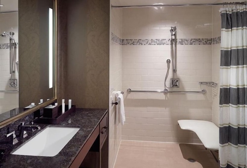 اتاق لوکس, Omni Nashville