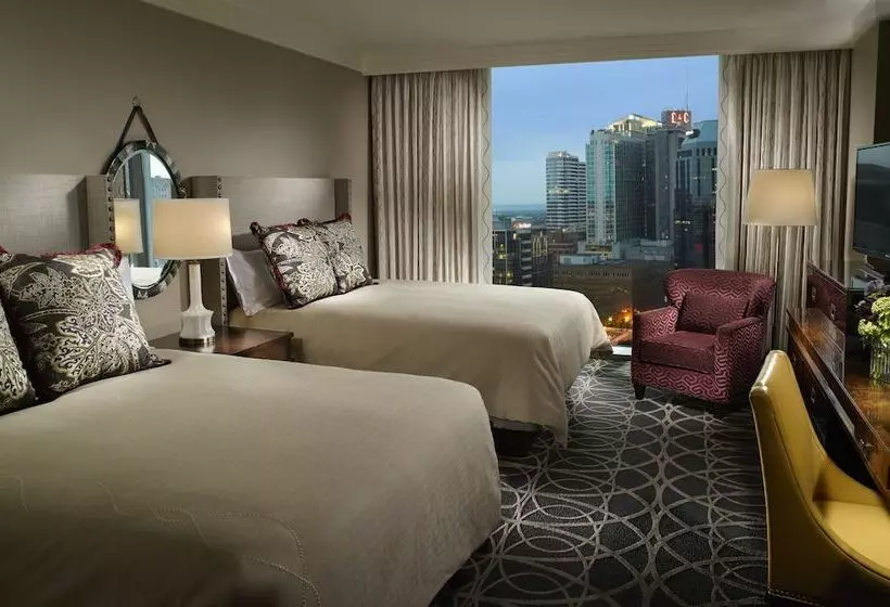 障害者適応デラックスルーム, Omni Nashville