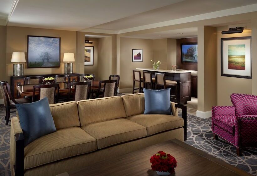 سوییت لوکس, Omni Nashville