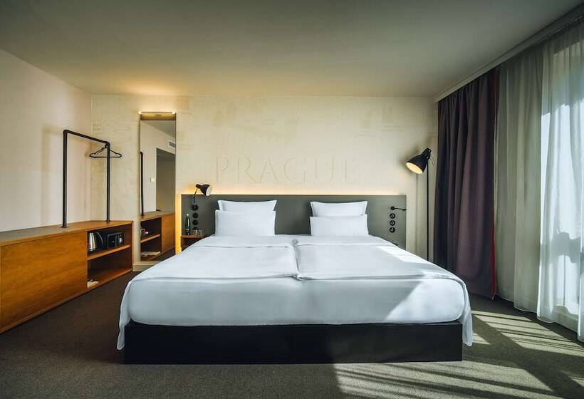 Pokój Standard Plus, Pulse8