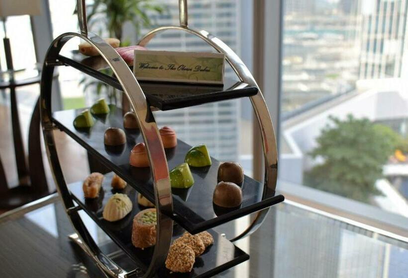 Номер Deluxe Вид на Бассейн, Anantara Downtown Dubai