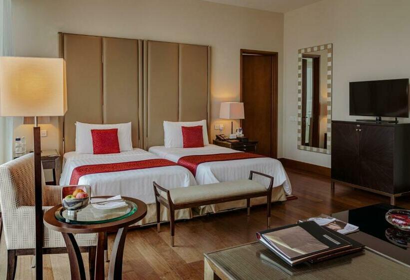 اتاق لوکس با چشمانداز شهر, Anantara Downtown Dubai