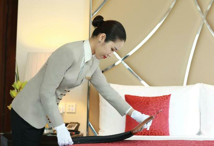 اتاق پرمیوم, Anantara Downtown Dubai