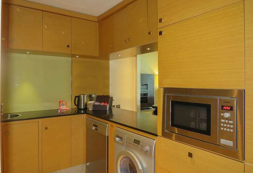 Апартаменты 2 Спальни, Marriott Executive Apartments Al Jaddaf, Dubai