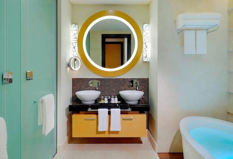 Апартаменты 2 Спальни, Marriott Executive Apartments Al Jaddaf, Dubai