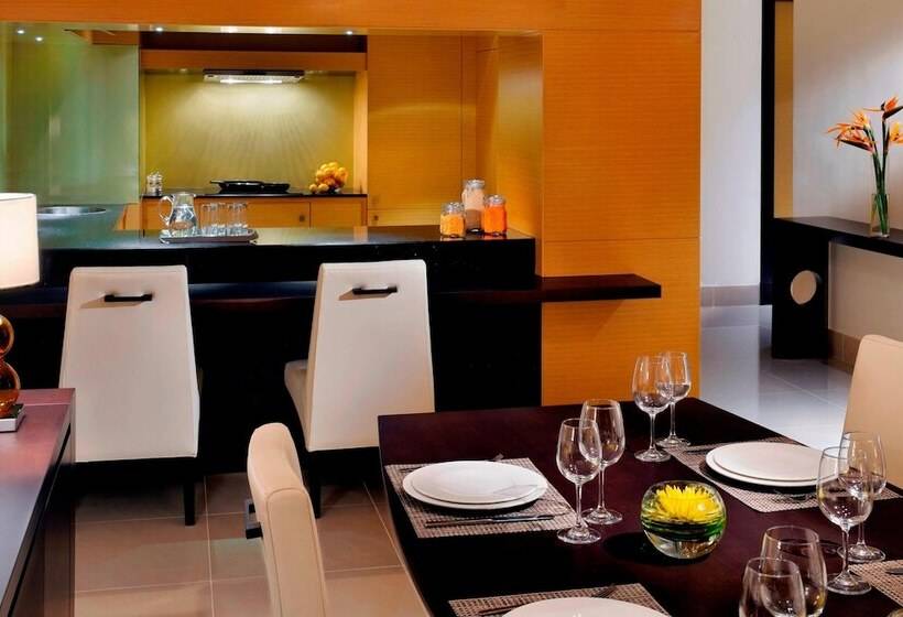 Апартаменты 3 Спальни, Marriott Executive Apartments Al Jaddaf, Dubai