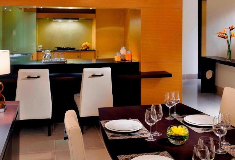 Апартаменты 2 Спальни, Marriott Executive Apartments Al Jaddaf, Dubai