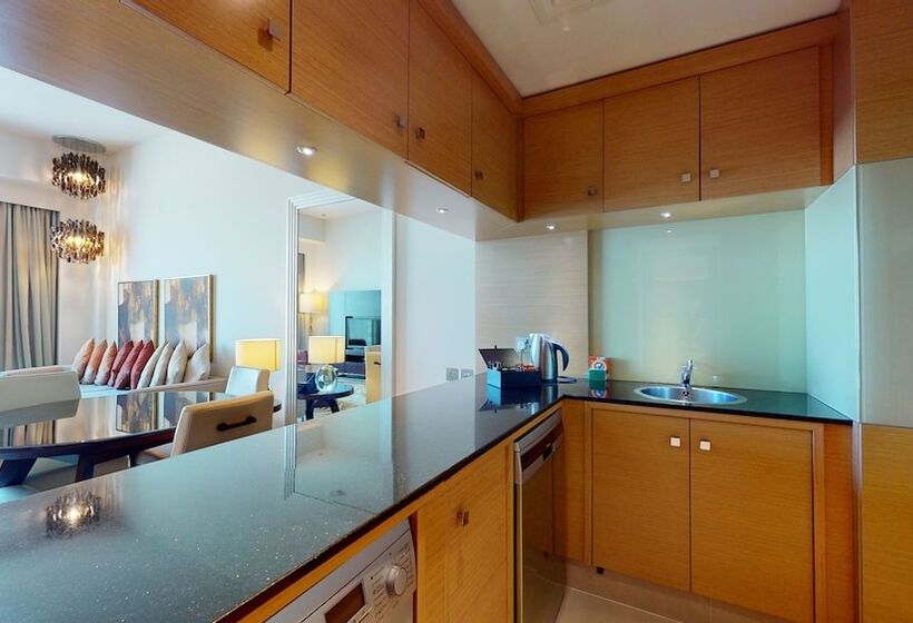 Апартаменты 2 Спальни, Marriott Executive Apartments Al Jaddaf, Dubai