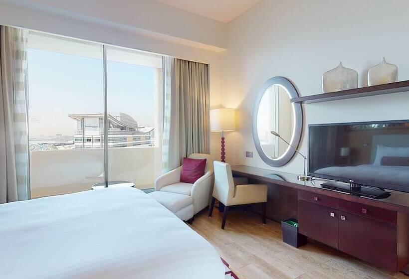 Апартаменты 3 Спальни, Marriott Executive Apartments Al Jaddaf, Dubai