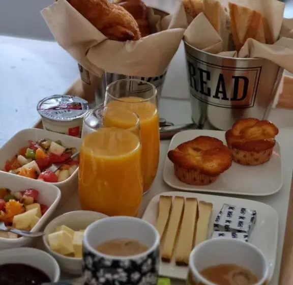 デラックスルーム, Les Glycines De Monchy  Chambres D Hôtes