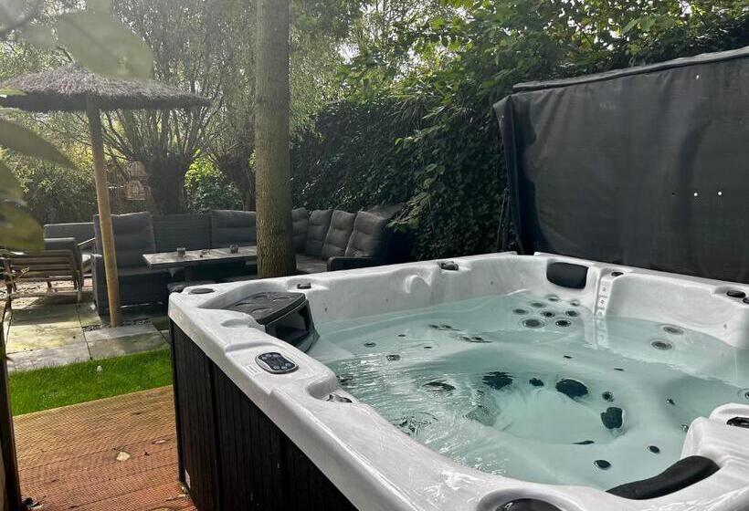 Номер Deluxe, Casa Aan De Plas, B&b Met Sauna En Hottub Of Jacuzzi