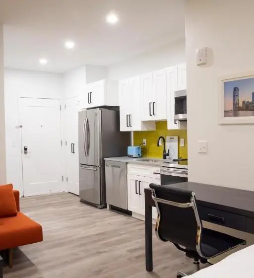 استودیوی استاندارد, Peachtree Suites   Jersey City