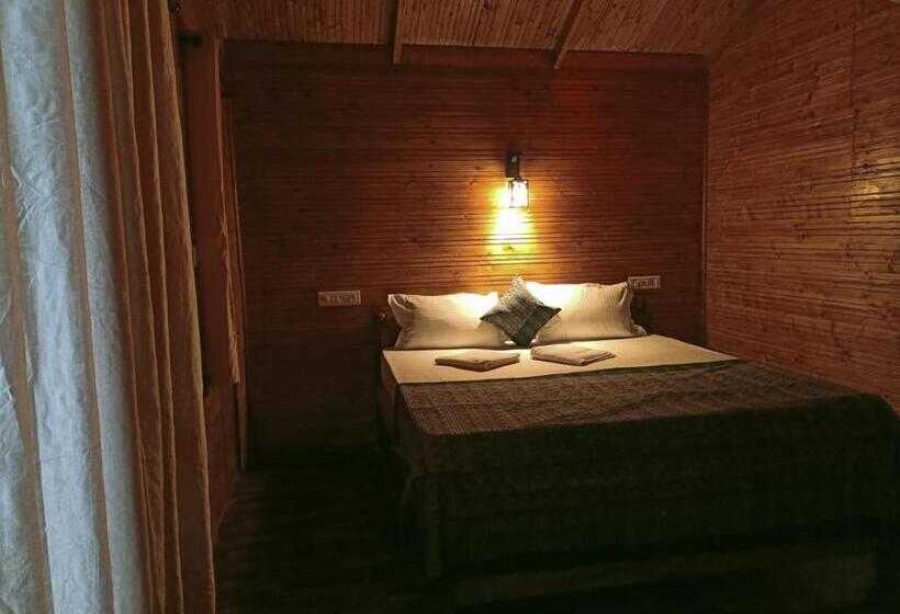 Suíte Superior, Next Ta Sea