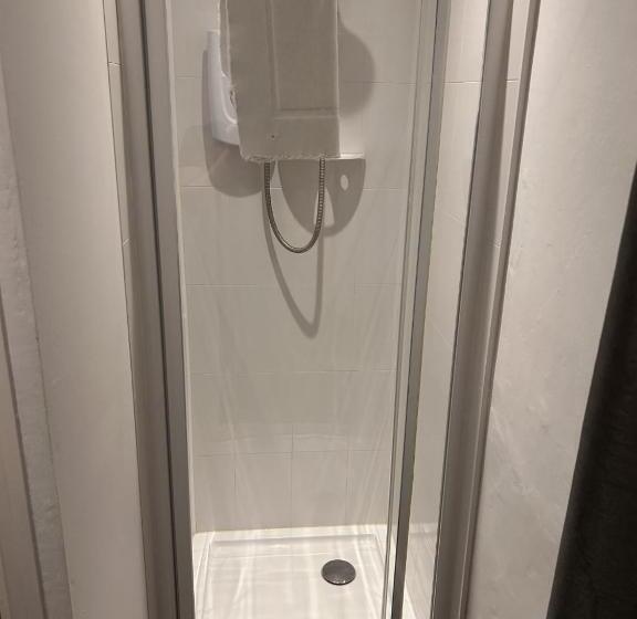 חדר סטנדרט יחיד, Rock House Bed And Breakfast