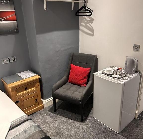 חדר סטנדרט יחיד, Rock House Bed And Breakfast