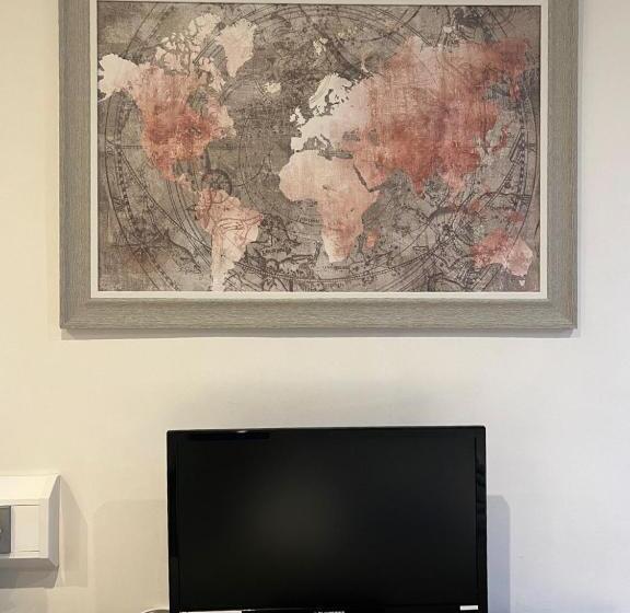 חדר סטנדרד יחיד חדר אמבטיה משותף, Rock House Bed And Breakfast