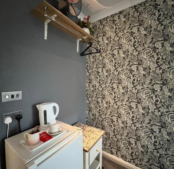 חדר סטנדרט יחיד, Rock House Bed And Breakfast