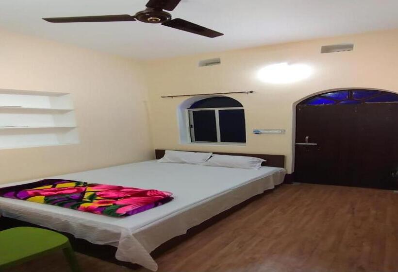 Номер Стандарт, Spot On Ganguly Hotel Lodging And Fooding
