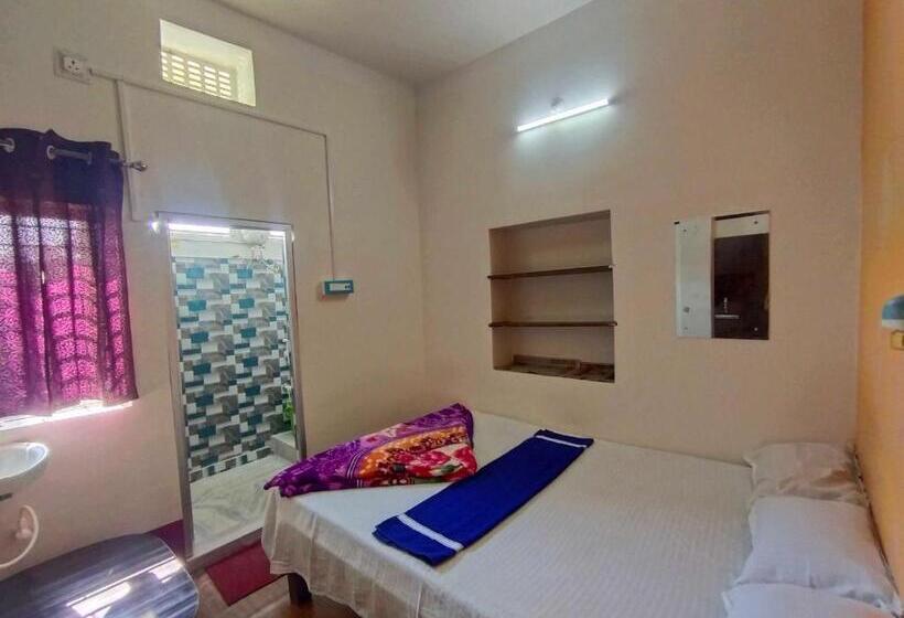 Номер Стандарт, Spot On Ganguly Hotel Lodging And Fooding