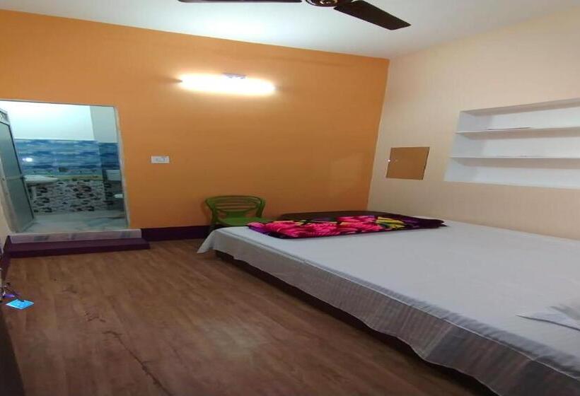 Номер Стандарт, Spot On Ganguly Hotel Lodging And Fooding