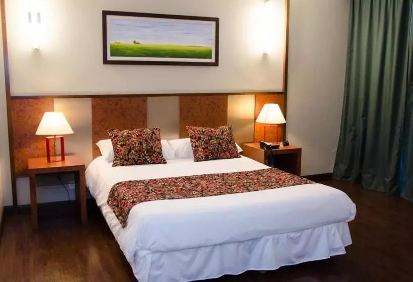 سوییت, 1412 Hotel Boutique