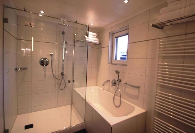 带2个卧室的公寓, Alpenlandhaus Menardi