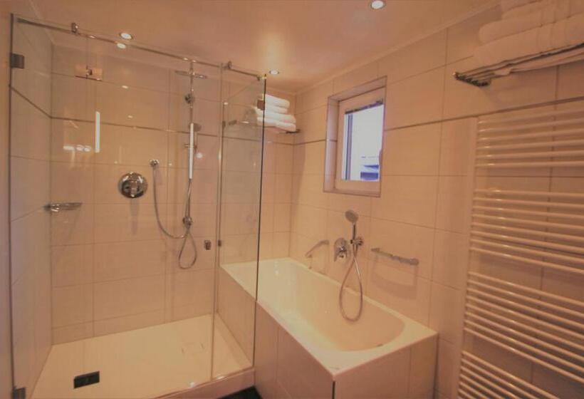 带2个卧室的公寓, Alpenlandhaus Menardi