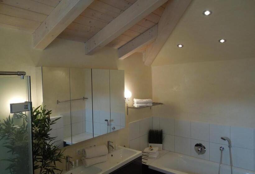 带阳台两卧公寓, Alpenlandhaus Menardi