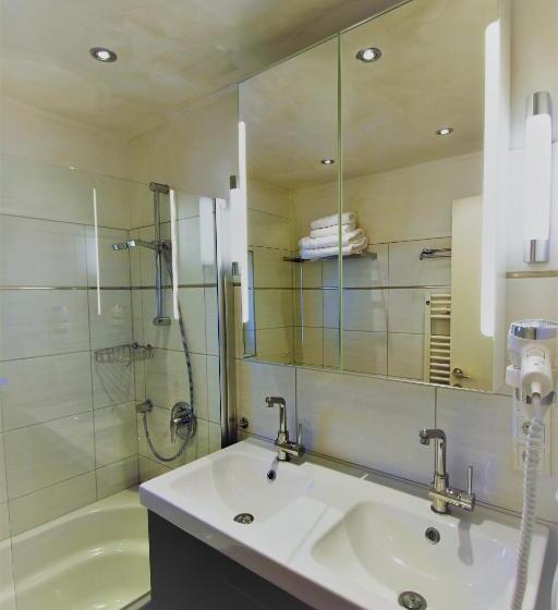 带阳台两卧公寓, Alpenlandhaus Menardi