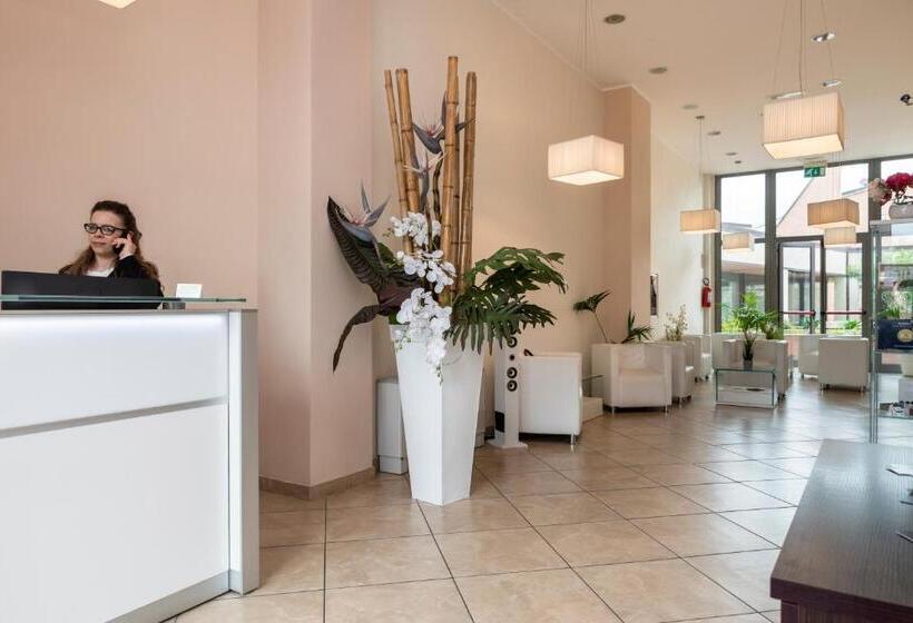 آپارتمان سوپریور 1 خوابه, Aparthotel Anghel