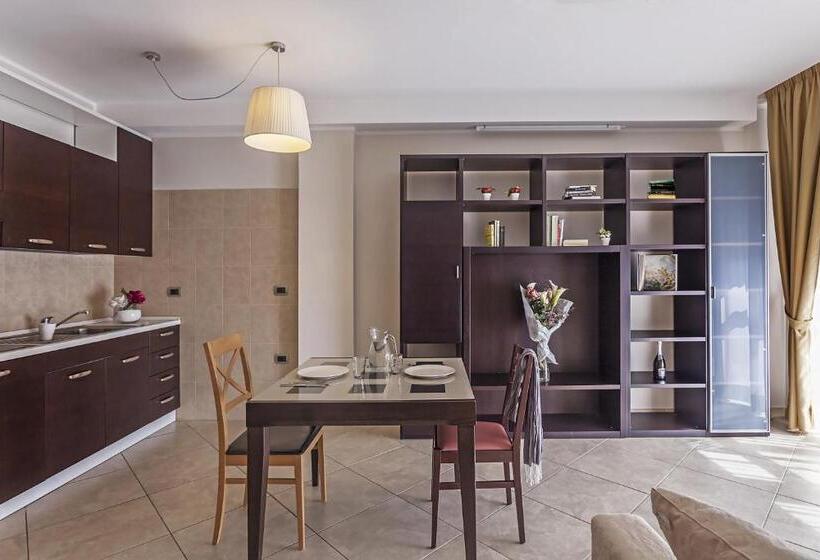 آپارتمان سوپریور 1 خوابه, Aparthotel Anghel